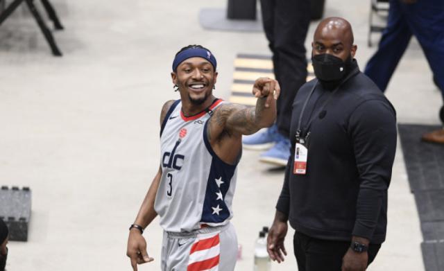 ewc-忠诚之心即将破碎？美媒：比尔或在选秀前申请交易